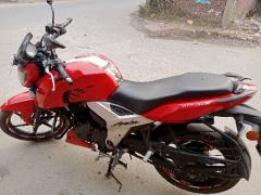 TVS Apache RTR 160 4V